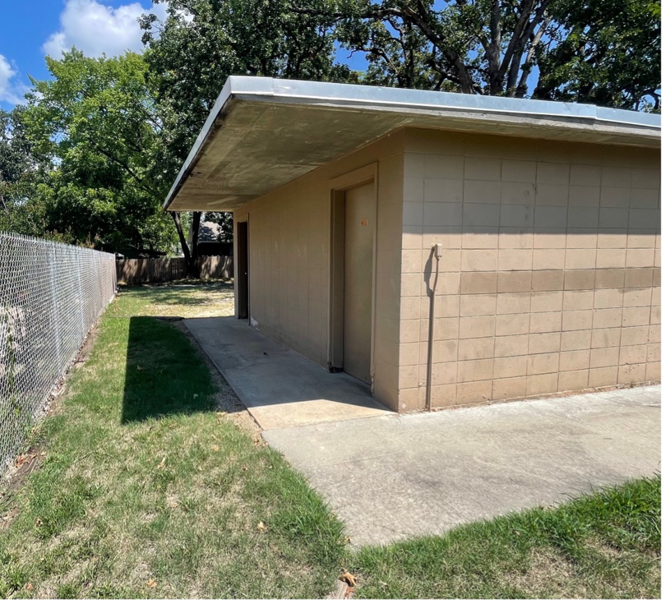 Woodlawn park restroom - proposed improvement - outside picture